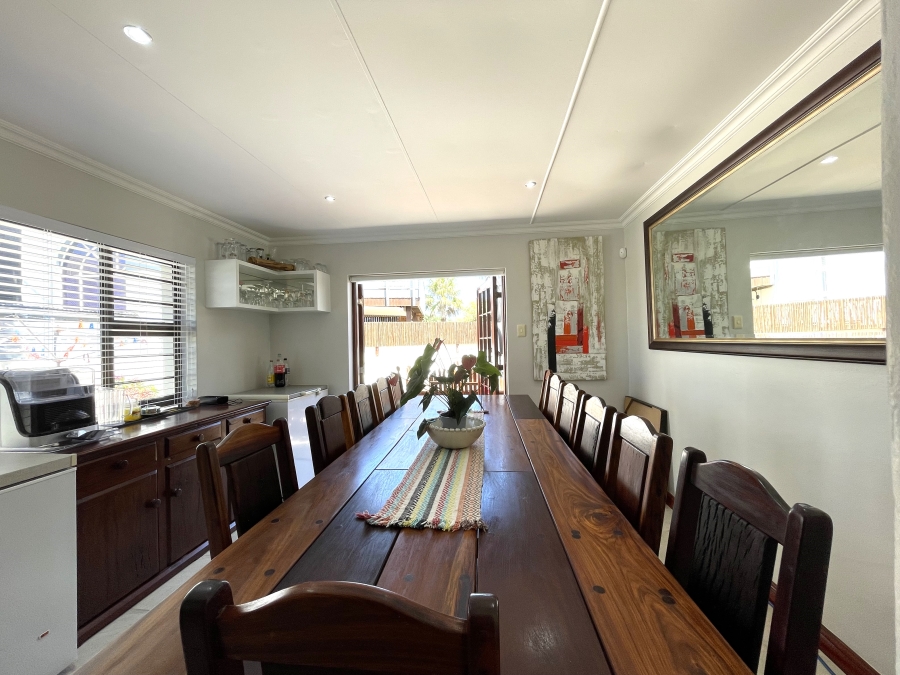 4 Bedroom Property for Sale in Marina Martinique Eastern Cape